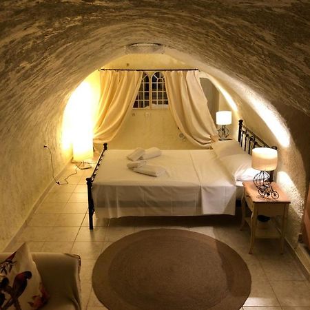Kamares Cave House 3 Daire Álika Dış mekan fotoğraf