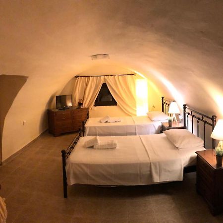 Kamares Cave House 3 Daire Álika Dış mekan fotoğraf